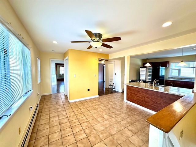 86 Palfrey Rd 86, Belmont, MA 02478