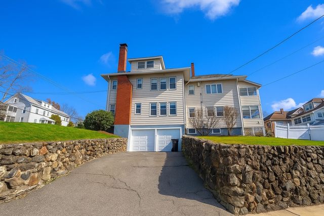 86 Palfrey Rd 86, Belmont, MA 02478