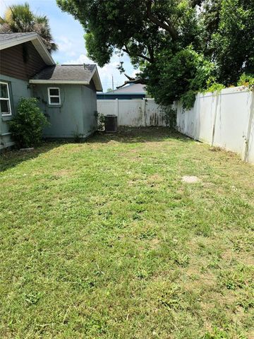 709 E 119TH AVENUE, Tampa, FL 33612