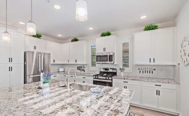 5100 E RANCHO PALOMA Drive 2070, Cave Creek, AZ 85331