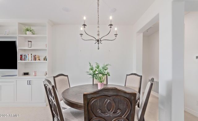 5100 E RANCHO PALOMA Drive 2070, Cave Creek, AZ 85331
