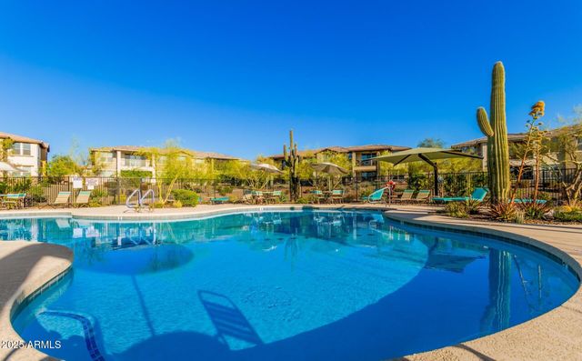 5100 E RANCHO PALOMA Drive 2070, Cave Creek, AZ 85331