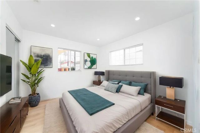 12544 Cantara, North Hollywood, CA 91605