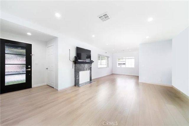 12544 Cantara, North Hollywood, CA 91605
