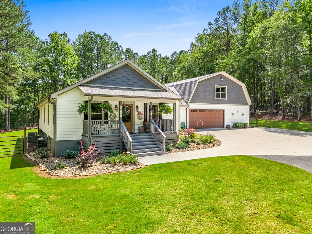 620 Rocky Creek Road, Forsyth, GA 31029