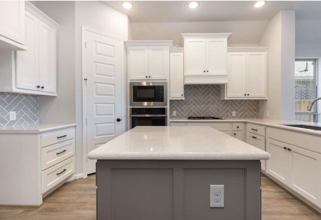 5034 Morrison Drive, Manvel, TX 77578