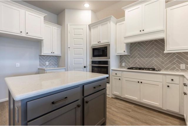 5034 Morrison Drive, Manvel, TX 77578