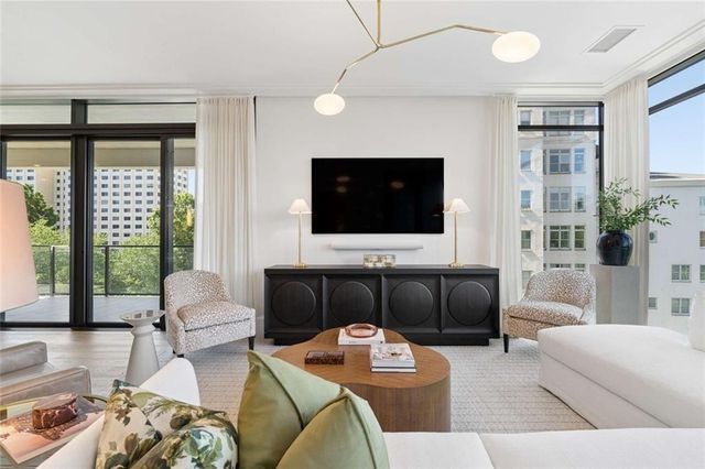 2520 Peachtree Road 603, Atlanta, GA 30305