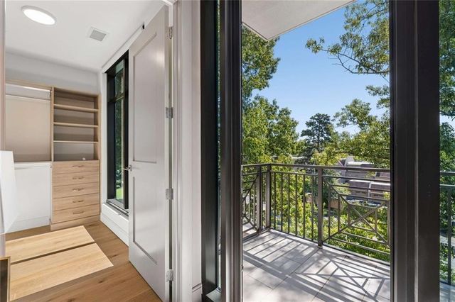2520 Peachtree Road 603, Atlanta, GA 30305