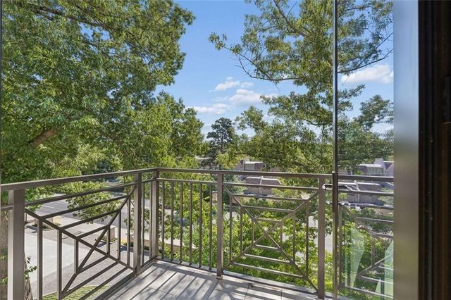 2520 Peachtree Road 603, Atlanta, GA 30305