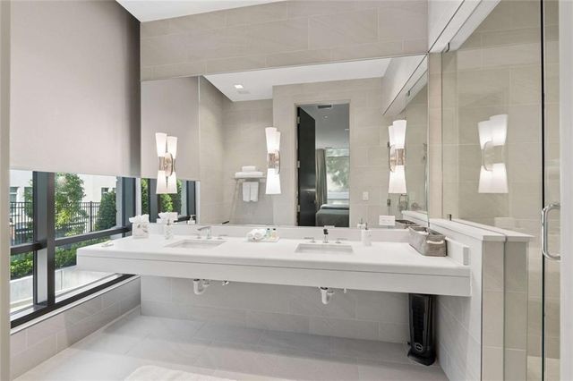 2520 Peachtree Road 603, Atlanta, GA 30305