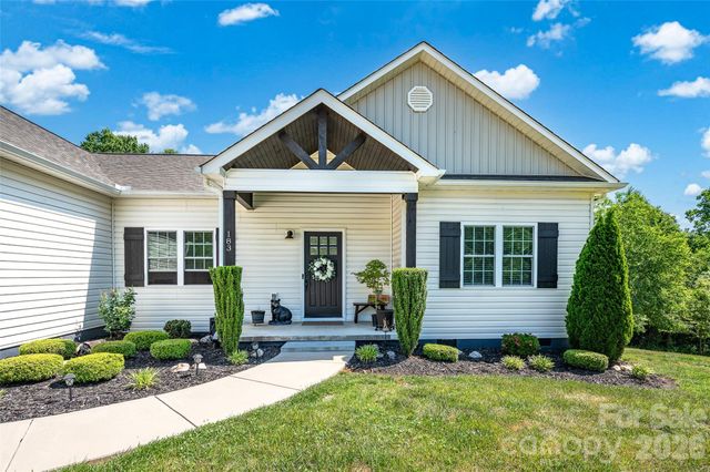 183 Falling Creek Drive, Statesville, NC 28625