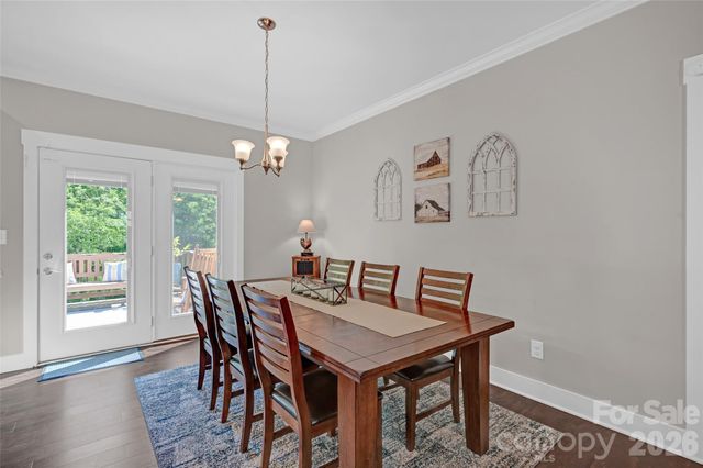 183 Falling Creek Drive, Statesville, NC 28625