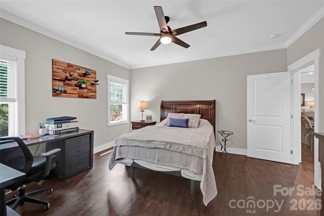 183 Falling Creek Drive, Statesville, NC 28625