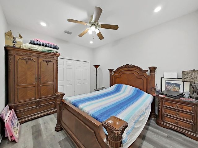 10212 GARDEN ALCOVE DRIVE, Tampa, FL 33647