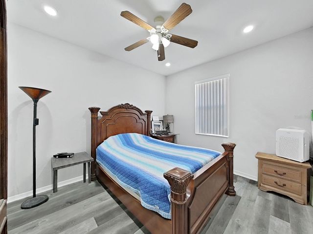 10212 GARDEN ALCOVE DRIVE, Tampa, FL 33647