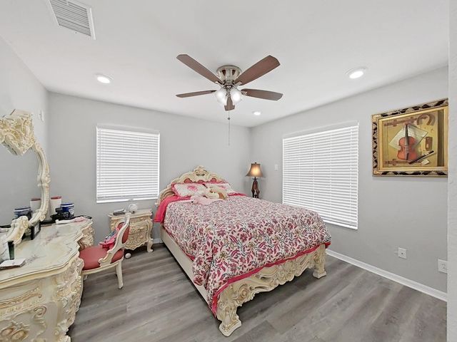 10212 GARDEN ALCOVE DRIVE, Tampa, FL 33647