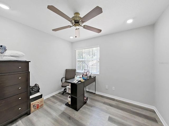 10212 GARDEN ALCOVE DRIVE, Tampa, FL 33647