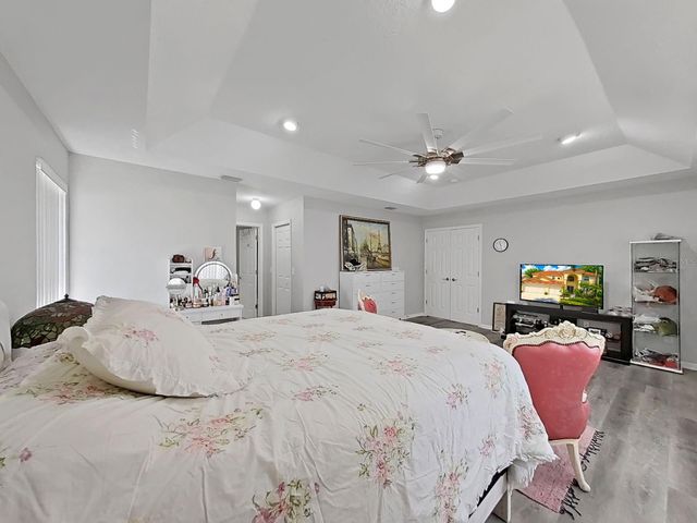 10212 GARDEN ALCOVE DRIVE, Tampa, FL 33647