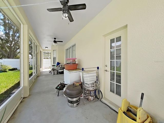 10212 GARDEN ALCOVE DRIVE, Tampa, FL 33647