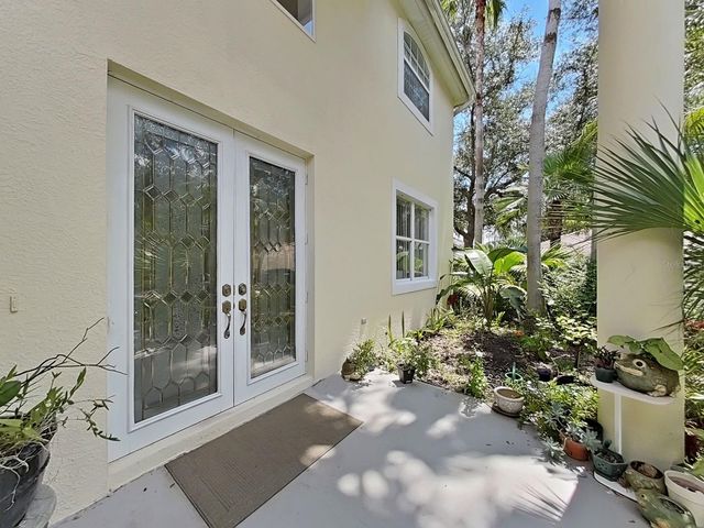 10212 GARDEN ALCOVE DRIVE, Tampa, FL 33647