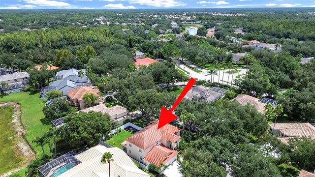 10212 GARDEN ALCOVE DRIVE, Tampa, FL 33647