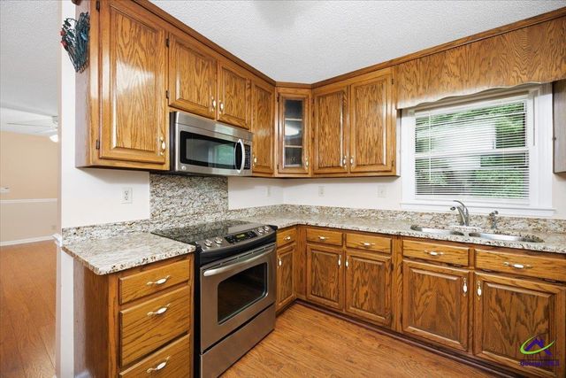 654 Fairmont Drive, Macon, GA 31210