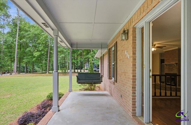 654 Fairmont Drive, Macon, GA 31210
