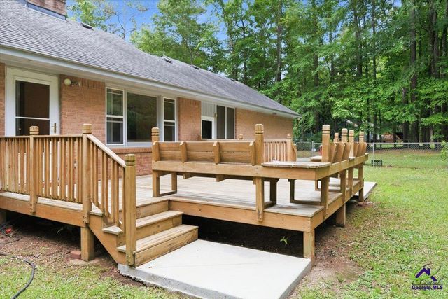 654 Fairmont Drive, Macon, GA 31210