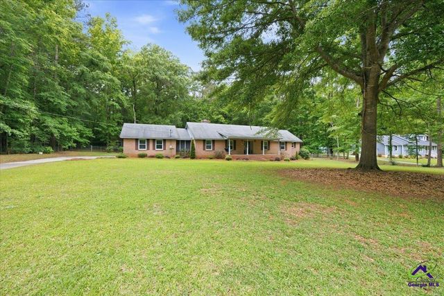 654 Fairmont Drive, Macon, GA 31210