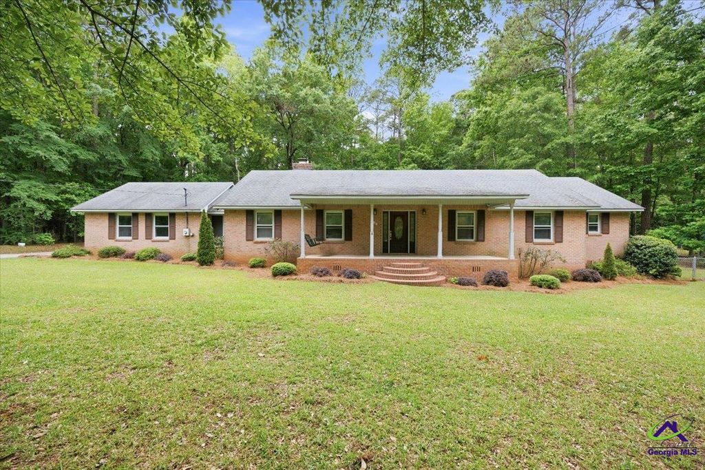 654 Fairmont Drive, Macon, GA 31210
