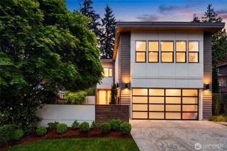 4412 94th Avenue NE, Yarrow Point, WA 98004