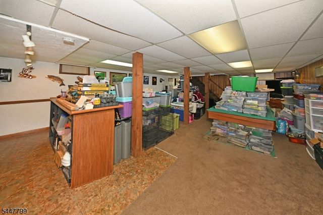 58 Grove St, Wanaque Boro, NJ 07465