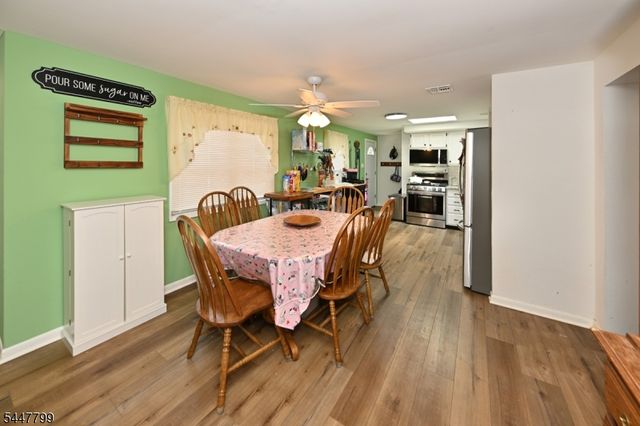 58 Grove St, Wanaque Boro, NJ 07465