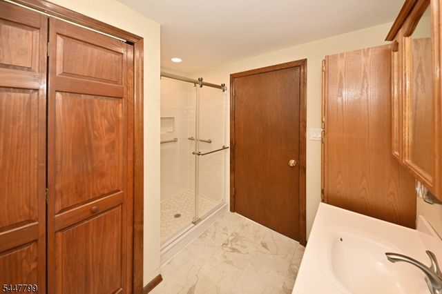 58 Grove St, Wanaque Boro, NJ 07465