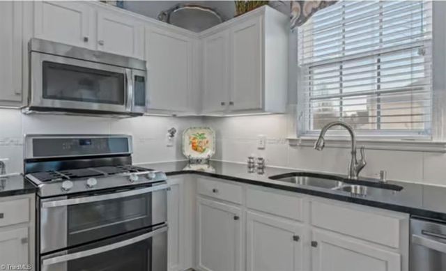 3534 Running Cedar Trail, High Point, NC 27265