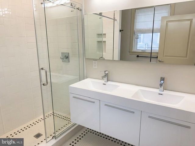 1331 S OPAL ST, Philadelphia, PA 19146