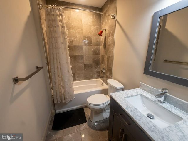 1331 S OPAL ST, Philadelphia, PA 19146