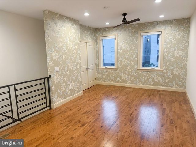 1331 S OPAL ST, Philadelphia, PA 19146