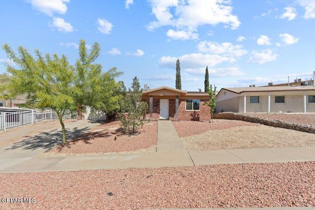 304 CARNIVAL Drive, El Paso, TX 79912