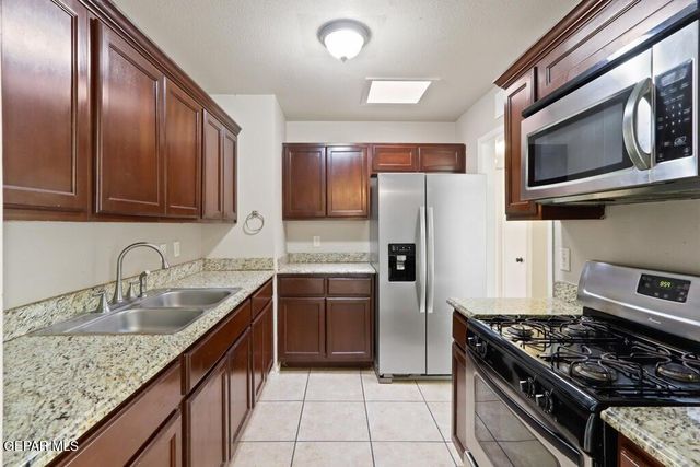 304 CARNIVAL Drive, El Paso, TX 79912