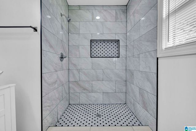 1007 TIDMORE BEND ROAD, Gadsden, AL 35901