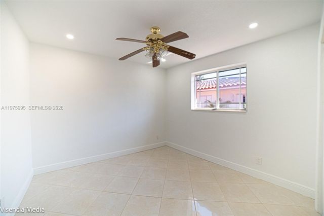 783 W 78th St 1, Hialeah, FL 33014