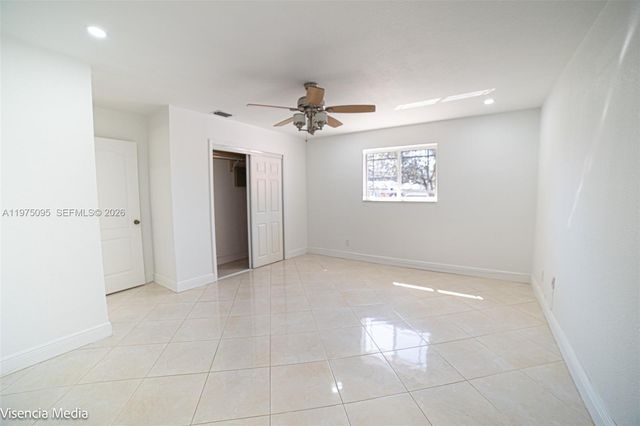 783 W 78th St 1, Hialeah, FL 33014
