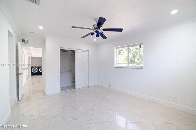 783 W 78th St 1, Hialeah, FL 33014