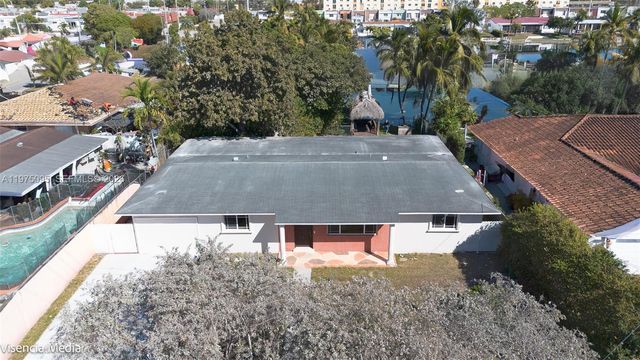 783 W 78th St 1, Hialeah, FL 33014