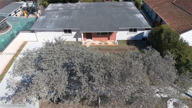 783 W 78th St 1, Hialeah, FL 33014