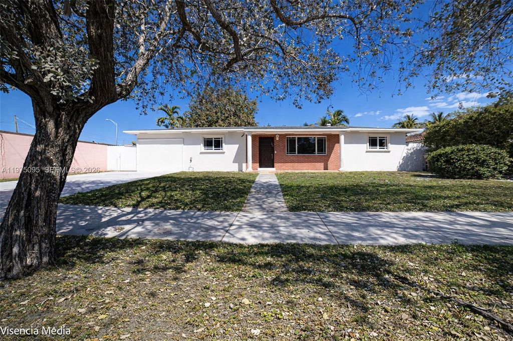 783 W 78th St 1, Hialeah, FL 33014