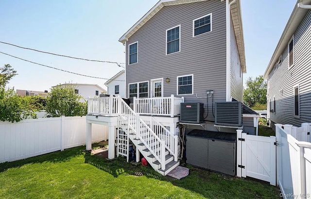 28 Sagamore Road, Island Park, NY 11558