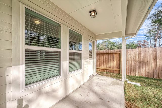 40712 Guillemont Lane, Magnolia, TX 77354